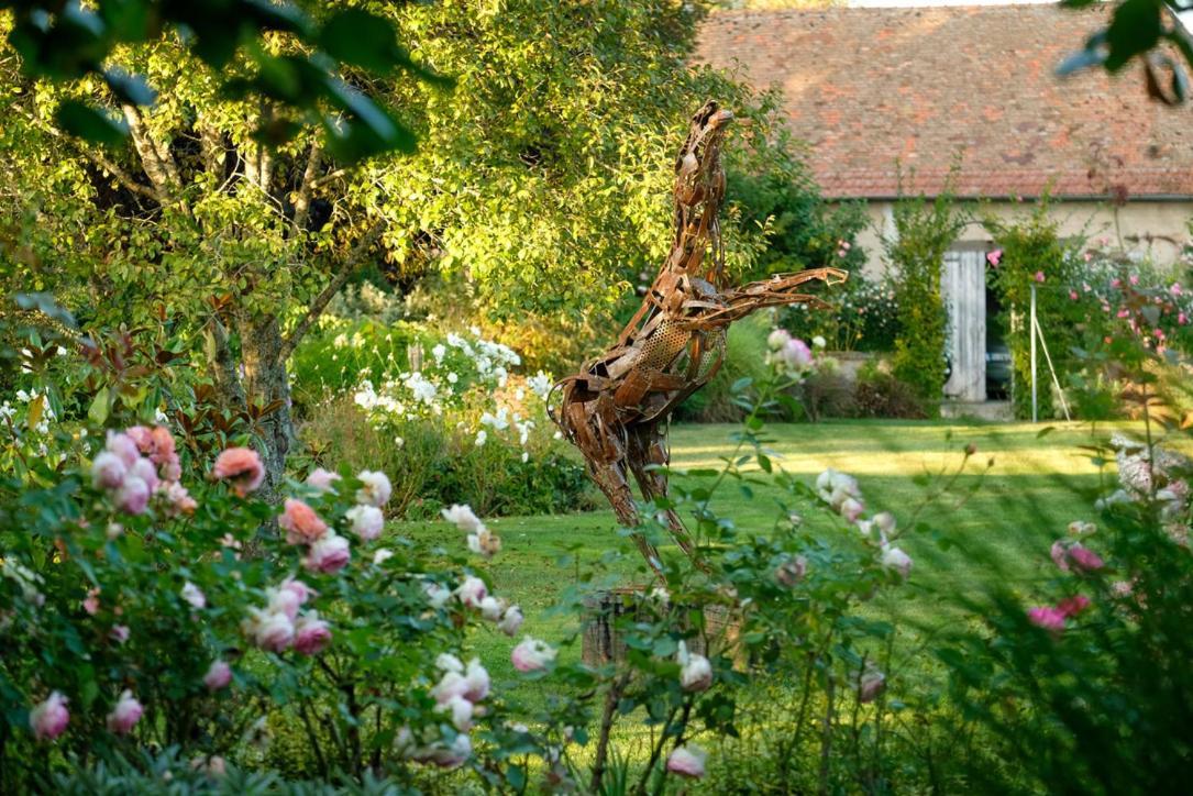 Les Jardins Des Soussilanges Bed & Breakfast Ceron Exterior photo