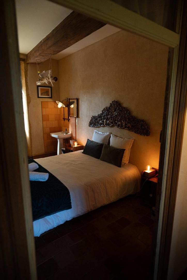 Les Jardins Des Soussilanges Bed & Breakfast Ceron Exterior photo