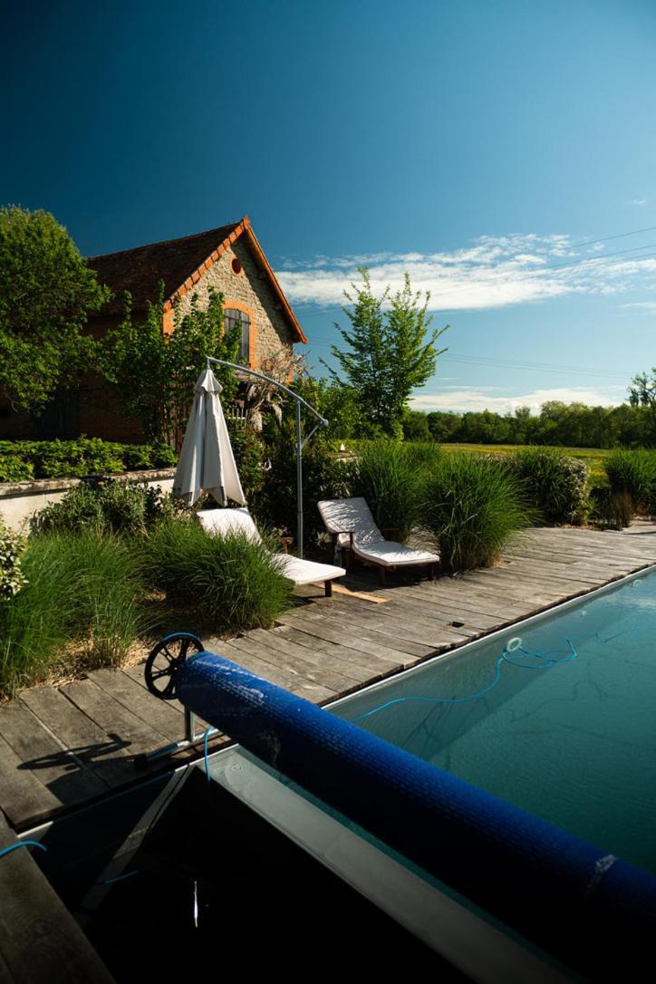 Les Jardins Des Soussilanges Bed & Breakfast Ceron Exterior photo